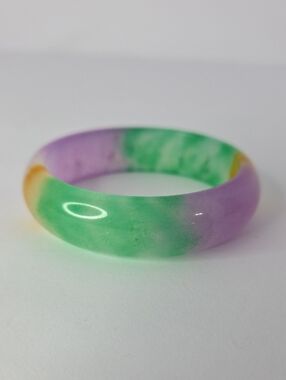 Natural jade bangle bracelet with a mix of lavender purple, green & Yellow 7.5